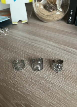 Lot de 3 bagues argentées, marke: boutique, zustand: Gut, größe: Größenverstellbar, 5,00 €, 5,95 € inklusive Vinted-Käuferschutz