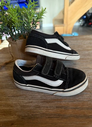 Baskets Vans Old Skool enfant noir & blanc, taille 26 👟, marca: Vans, estado: Bom, tamanho: 26, €10.00, €11.20 inclui Proteção do Comprador