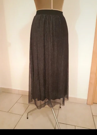 Gonna lunga Tezenis con velo scintillante, marke: Tezenis, zustand: Sehr gut, größe: M / 38 / 10, 3,00 €, 3,85 € inklusive Vinted-Käuferschutz