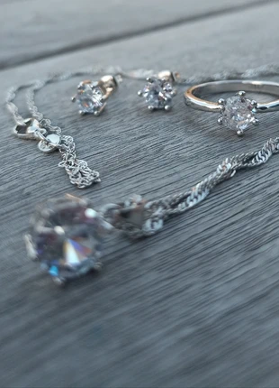 Completo parure gioielli argento 925 lotto set anello orecchini collana ciondolo, marke: silver 925, zustand: Sehr gut, 50,00 €, 53,20 € inklusive Vinted-Käuferschutz