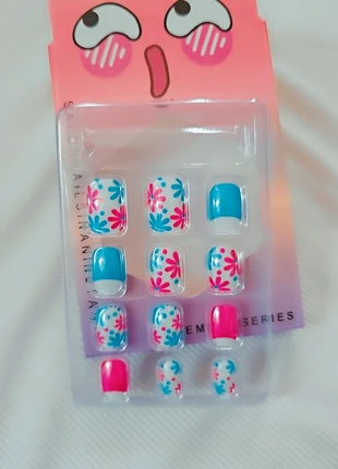 Kids Nail Set – Beautiful Colorful Nails for Fun & Style, brand: Shine, condition: New with tags, £5.99, £6.99 includes Buyer Protection