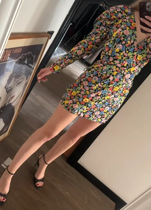 Vestito a fiori Zara, marque: Zara, état: Très bon état, taille: S / 36 / 8, 12,00 €, 13,30 € Protection acheteurs incluse