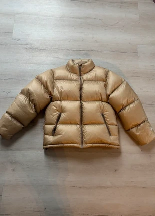 stüssy pufferjacket, merk: Stüssy, staat: Heel goed, maat: S, € 100,00, € 105,70 inclusief Kopersbescherming