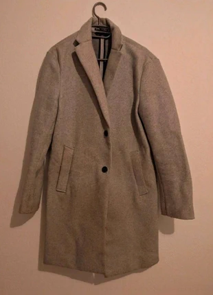 Manteau Zara gris homme taille M
Élégant en velours, brand: Zara, condizioni: Ottime, taglia: M, €16.50, €18.03 include la Protezione acquisti