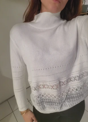 Pull blanc col roulé details dentelle et doré, brand: Zohoha, condition: Very good, size: M / 38 / 10, €20.00, €21.70 includes Buyer Protection