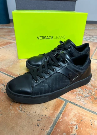scarpe versace jeans, marke: Versace Jeans, zustand: Sehr gut, größe: 43, 120,00 €, 126,70 € inklusive Vinted-Käuferschutz