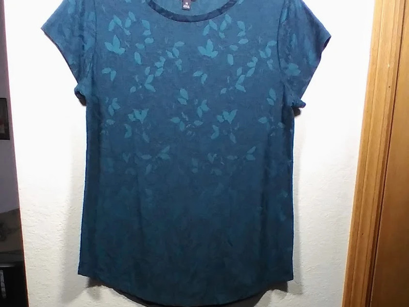 Simply Vera Vera Wang Burnout Design Short Sleeve Teal Top- Size M 2