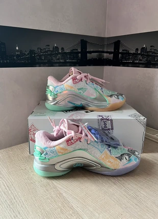 lebron XXII 22 Monopoly basket, brand: Nike, condizioni: Nuovo senza cartellino, taglia: 44,5, €105.00, €110.95 include la Protezione acquisti