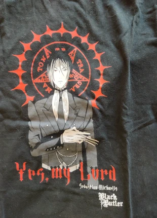 T shirt Sebastian kuroshitsuji, merk: Square Enix, staat: Heel goed, maat: S, € 5,00, € 5,95 inclusief Kopersbescherming