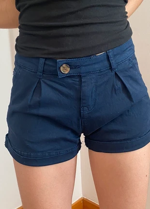 Short chica, merk: Bershka, staat: Heel goed, maat: XXS / 32 / 4, € 4,00, € 4,90 inclusief Kopersbescherming