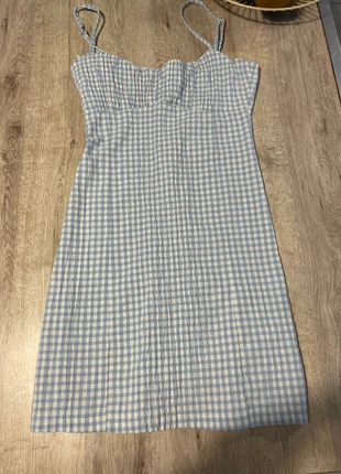 Robe à carreaux vichy bleu pastel pull and bear, marca: Pull & Bear, estado: Muito bom, tamanho: XS / 34 / 6, €6.00, €7.00 inclui Proteção do Comprador