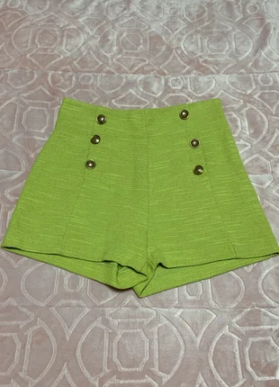 Preciosos shorts de Stradivarius 💚, marque: Stradivarius, état: Neuf sans étiquette, taille: XS / 34 / 6, 5,00 €, 5,95 € Protection acheteurs incluse