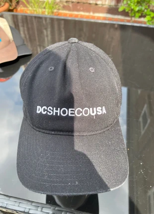 Yupoong dcshoecousa baseball cap gentleman‘s black cotton baseball cap., brand: YUPOONG, condition: Good, size: One size, £12.00, £13.30 includes Buyer Protection