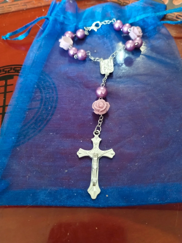 Extremely beautiful pink beaded flowered and silver bracelet rosary 2