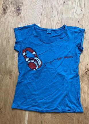 Tee shirt 100% coton M , marque: Preloved, état: Bon état, taille: M / 38 / 10, 2,00 €, 2,80 € Protection acheteurs incluse