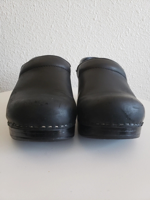 Dansko Women Professional  Clogs 3