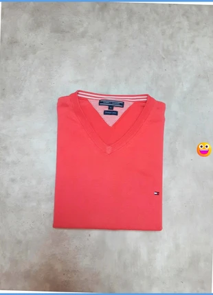 Tommy Hilfiger Sweatshirt Pull Col V Rose Tommy Hilfiger Taille XL, marque: Tommy Hilfiger, état: Très bon état, taille: XL, 20,00 €, 21,70 € Protection acheteurs incluse