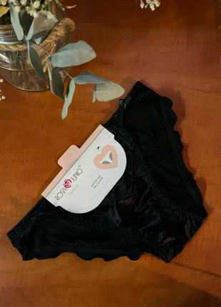 Culotte satinée noire S, état: Neuf avec étiquette, taille: S / 36 / 8, 5,00 €, 5,95 € Protection acheteurs incluse