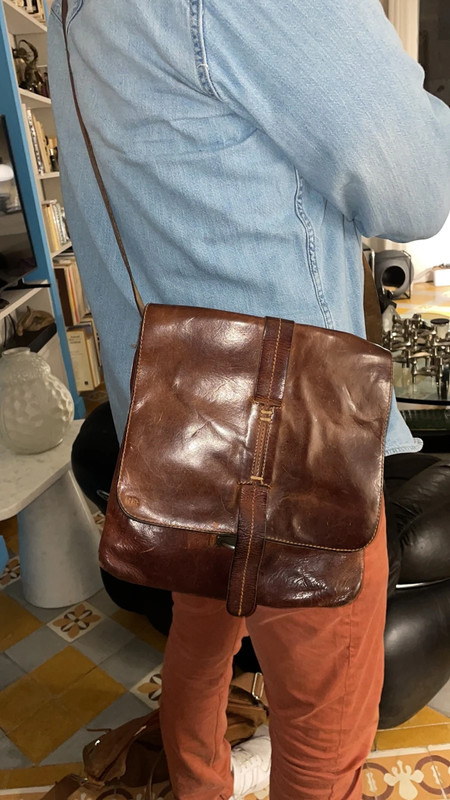 Sac à bandoulière homme vintage couleur marron et noir - Vinted