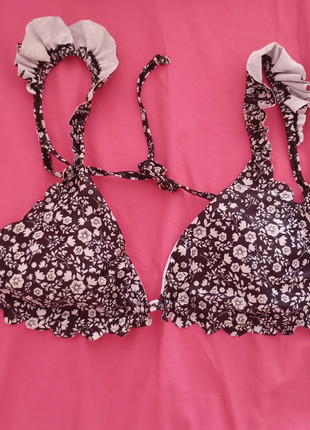 Parte de cima de bikini, nova, sem etiqueta, tamanhop S, brand: Shein, condizioni: Nuovo senza cartellino, taglia: S / IT 40 / EU 36, €1.50, €2.28 include la Protezione acquisti