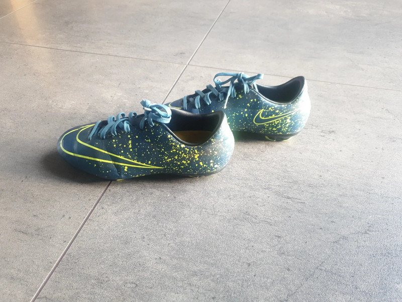 Turfy nike best sale mercurial