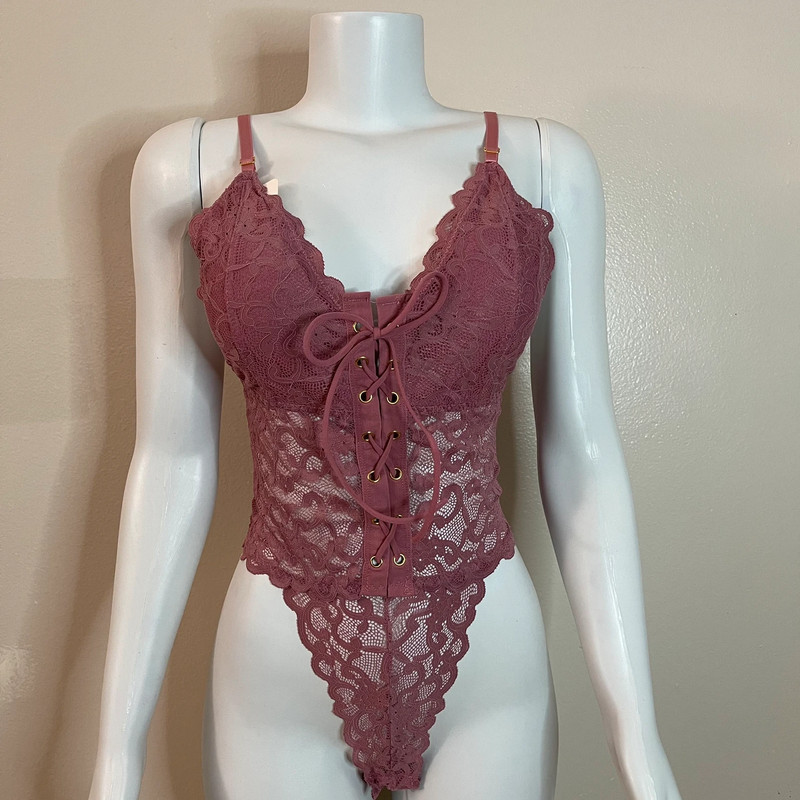 Mauve pink front lace up removable pads lace teddy bodysuit