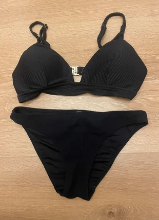 Maillot de bain noir 2 pièces etam taille M, marque: Etam, état: Très bon état, taille: M / 38 / 10, 5,99 €, 6,99 € Protection acheteurs incluse