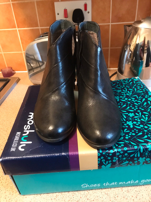 Moshulu boots on sale