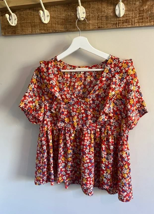 Blouse fleurie, brand: Peace n' Love, condition: Very good, size: S / 36 / 8, €10.00, €11.20 includes Buyer Protection