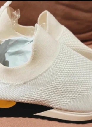 Zapatillas deporte calcetín cómoda, marca: Local, estado: Nuevo con etiquetas, tamaño: 36, 8,00 €, 9,10 € Protección al comprador incluida