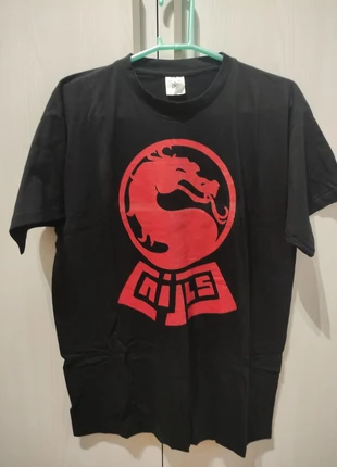 Nijls band mortal kombat tshirt, marque: B&C Collection, état: Neuf sans étiquette, taille: L, 10,00 €, 11,20 € Protection acheteurs incluse