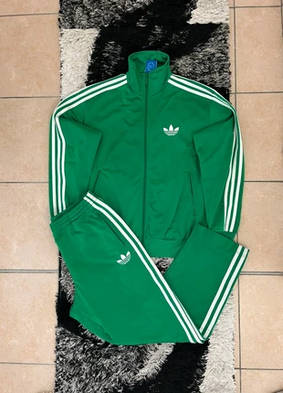 Survêtement Jogging + Veste Adidas Firebird Vintage - M, marke: adidas, zustand: Sehr gut, größe: M, 80,00 €, 84,70 € inklusive Vinted-Käuferschutz