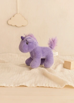 Petit doudou licorne – peluche colorée, marque: Inconnu, état: Très bon état, taille: Taille unique, 2,00 €, 2,80 € Protection acheteurs incluse
