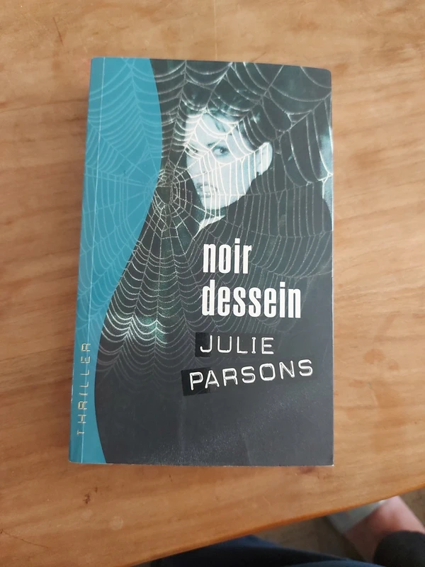 Livre noir dessein
