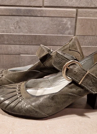 Pumps grijs maat 39, merk: Aero, staat: Goed, maat: 39, € 9,00, € 10,15 inclusief Kopersbescherming