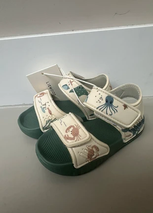 Liewood Blumer Sandalen, merk: Liewood, staat: Nieuw met prijskaartje, maat: 23, € 15,00, € 16,45 inclusief Kopersbescherming