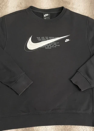 Sweat Nike Swoosh noir et blanc M, marque: Nike, état: Très bon état, taille: M, 21,99 €, 23,79 € Protection acheteurs incluse