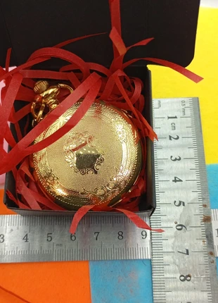 Montre à gousset, merk: luxe.fr, staat: Heel goed, maat: 47 mm & groter, € 5,00, € 5,95 inclusief Kopersbescherming Pro