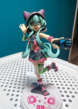 Hatsune Miku Luminasta Live Stage Figur, marke: Sega, zustand: Neu, größe: Frühchen, bis 44, 15,00 €, 15,95 € inklusive Vinted-Käuferschutz