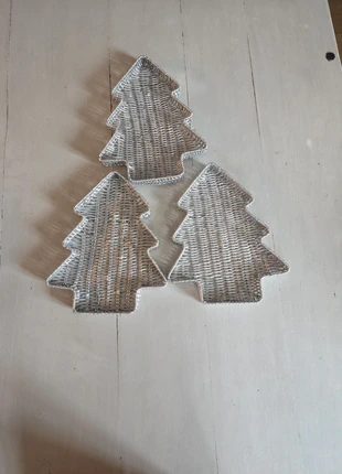 Lot de 3 plateaux sapin en osier argenté – Déco festive & tendance !, marque: Tous, état: Neuf sans étiquette, 4,50 €, 5,43 € Protection acheteurs incluse