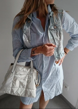 • Robe-chemise Monoprix – Rayures bleu ciel – T. M, marke: Monoprix, zustand: Sehr gut, größe: M / 38 / 10, 12,90 €, 14,25 € inklusive Vinted-Käuferschutz