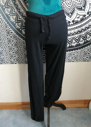 Pantalon jogging noir lien à nouer taille et chevilles / domyos / (S), marca: Domyos, estado: Muito bom, tamanho: S / 36 / 8, €11.00, €12.25 inclui Proteção do Comprador