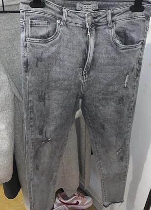 Pantalon gris, brand: Vs. Miss, condizioni: Ottime, taglia: L / IT 44 / EU 40, €4.00, €4.90 include la Protezione acquisti