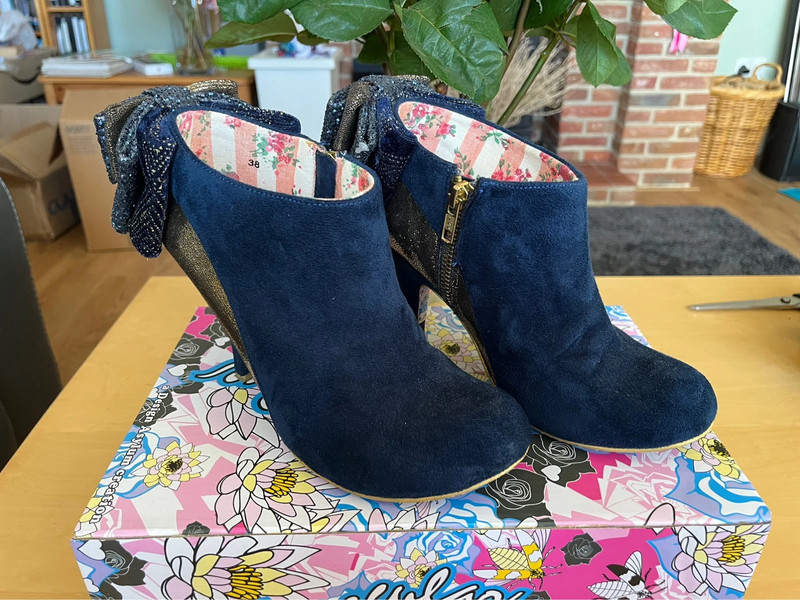 Design Asylum (Irregular Choice)