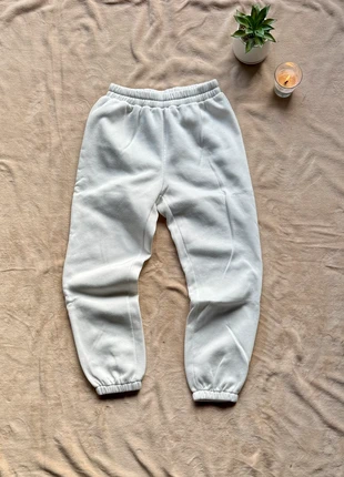 🤍 Pantaloni della tuta SHEIN bianchi – caldi e super morbidi, marke: Shein, zustand: Neu, größe: M / 38 / 10, 9,00 €, 10,15 € inklusive Vinted-Käuferschutz