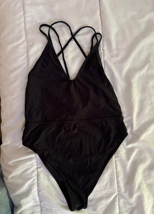 Maillot de bain croisé au dos, brand: Shein, condizioni: Ottime, taglia: L / IT 44 / EU 40, €2.00, €2.80 include la Protezione acquisti