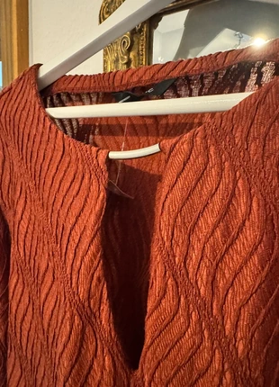 Bluse mit schönem Details, merk: M&S Mode, staat: Nieuw met prijskaartje, maat: 4XL / 48 / 20, € 9,00, € 10,15 inclusief Kopersbescherming