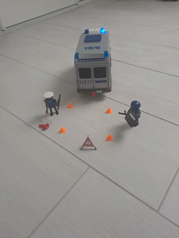 Fourgon de Police playmobil - Playmobil