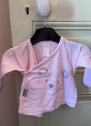 T-shirt en très bon état absorba , marke: Absorba, zustand: Sehr gut, größe: 3-6 Monate / 62, 1,50 €, 2,28 € inklusive Vinted-Käuferschutz