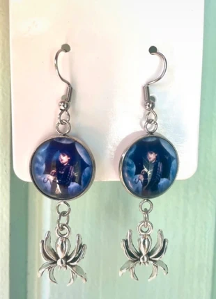 Boucles d’oreilles Mercredi Famille Adams Horreur Halloween , marque: Neverland Fantasy, état: Très bon état, 10,50 €, 11,73 € Protection acheteurs (Pro) incluse